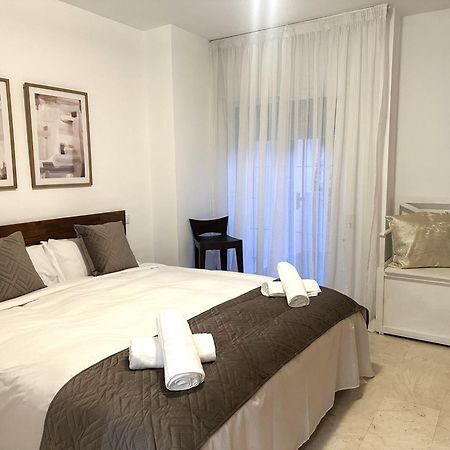 Apartamento En Marbella Guadalmina Primera Linea De Campo De Golf Los Cartujanos Exterior photo