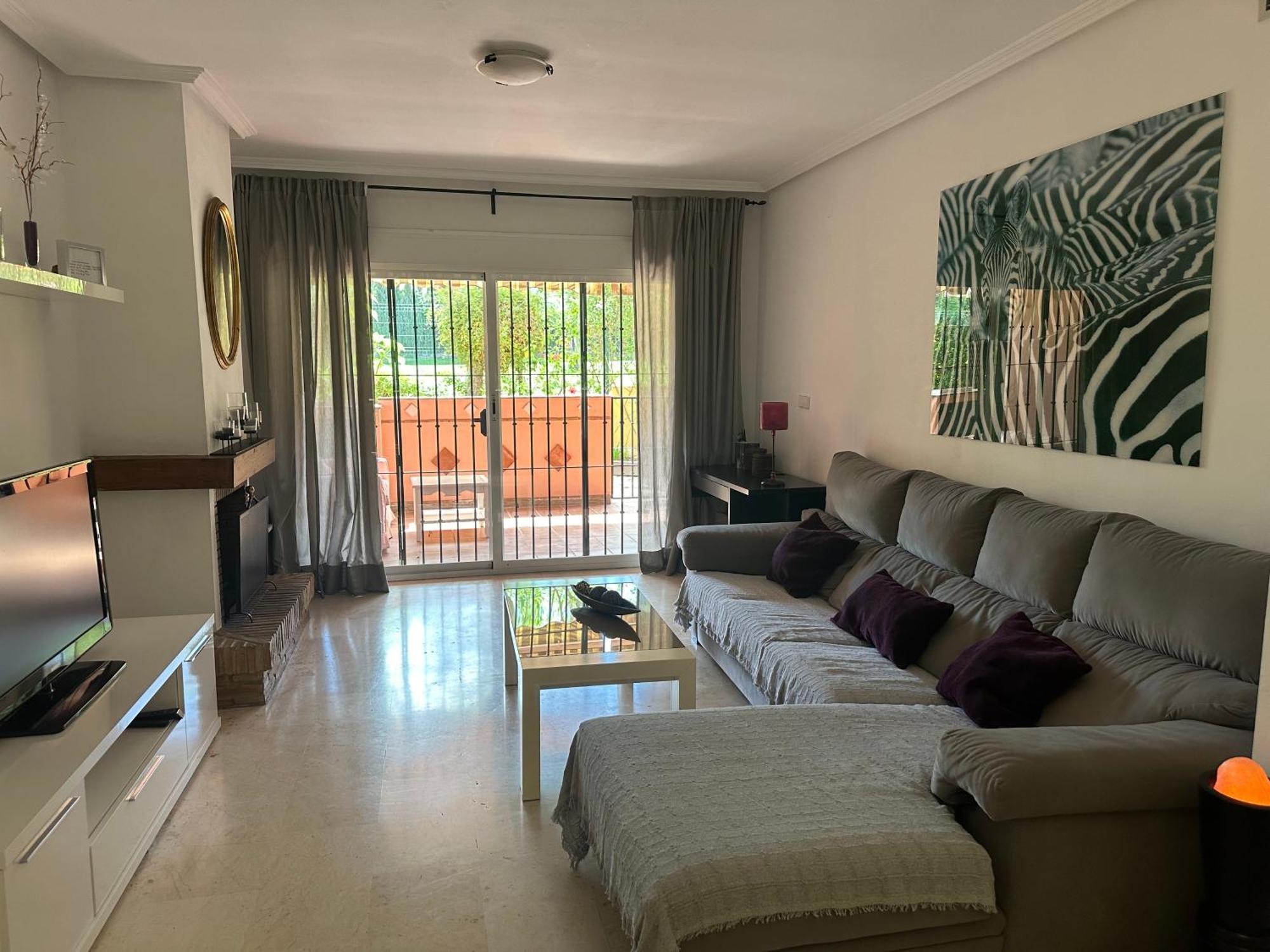 Apartamento En Marbella Guadalmina Primera Linea De Campo De Golf Los Cartujanos Exterior photo