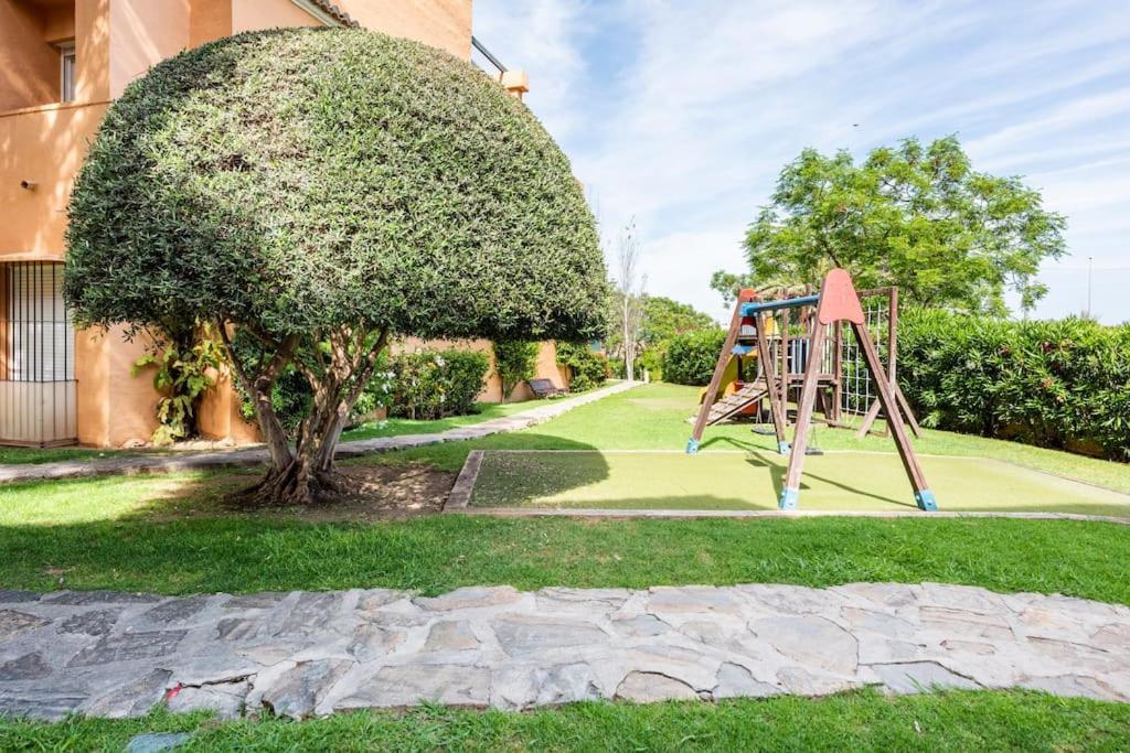 Apartamento En Marbella Guadalmina Primera Linea De Campo De Golf Los Cartujanos Exterior photo